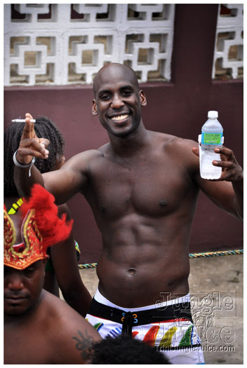 kadooment_day_2010_pt4-145