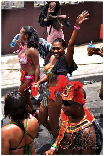kadooment_day_2010_pt4-148