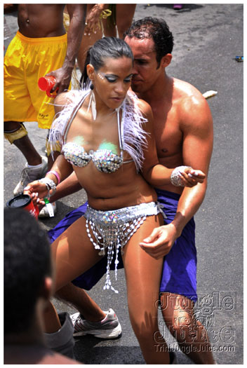 kadooment_day_2010_pt4-149