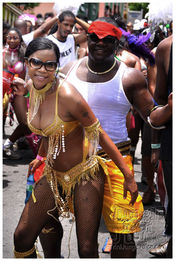 kadooment_day_2010_pt4-150