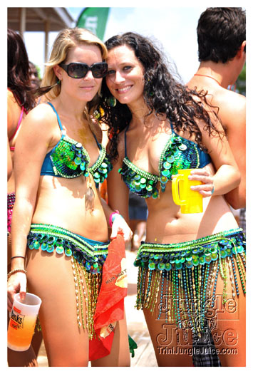 kadooment_day_2010_pt4-166