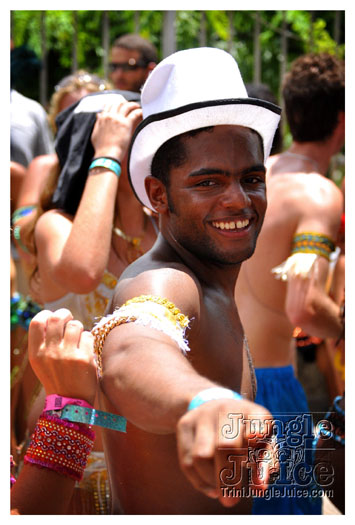 kadooment_day_2010_pt4-178