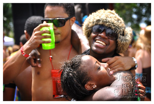 kadooment_day_2010_pt4-183
