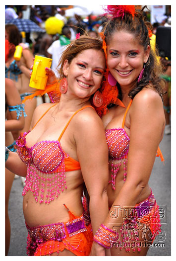 kadooment_day_2010_pt4-198