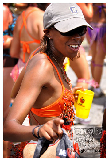 kadooment_day_2010_pt4-215