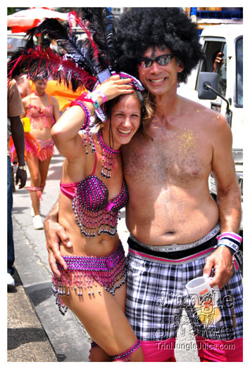 kadooment_day_2010_pt4-216