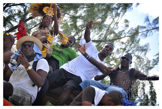 kadooment_day_2010_pt4-323