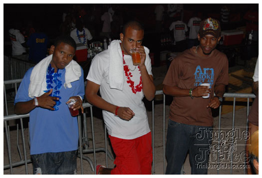 luau_apr4-033