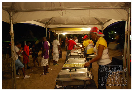 luau_apr4-058