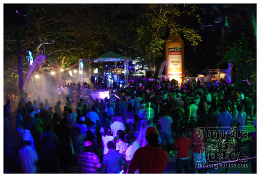 luau_apr4-130
