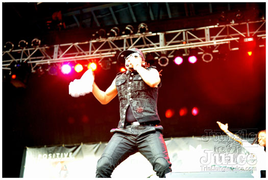 machel_six_flags_2010-149