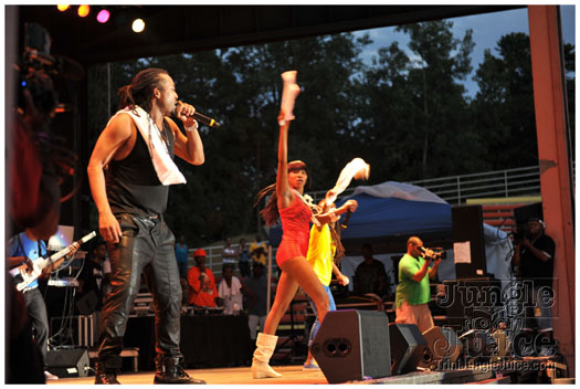 machel_six_flags_2010-231