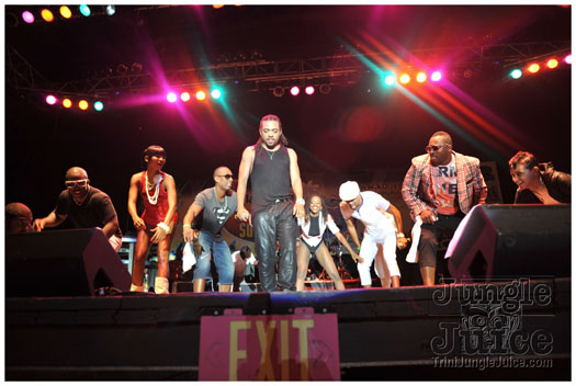 machel_six_flags_2010-267