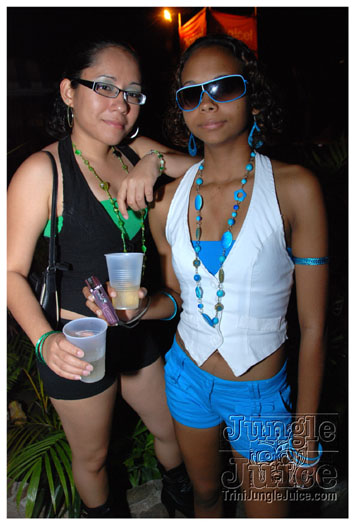 mania_2010-007