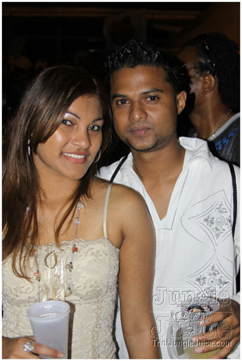 mania_2010-060