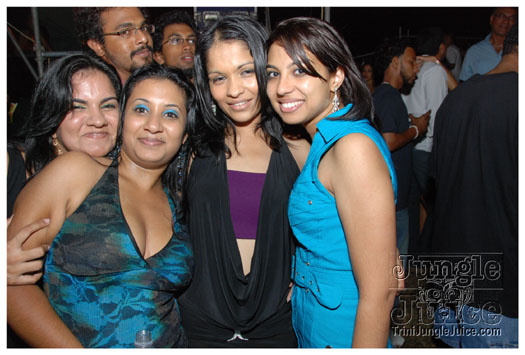 mania_2010-079