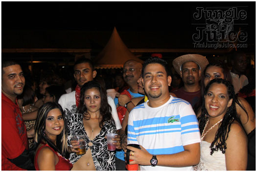 mania_2010-080