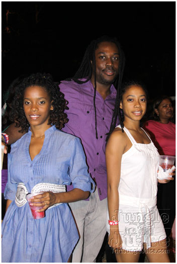 mania_2010-104