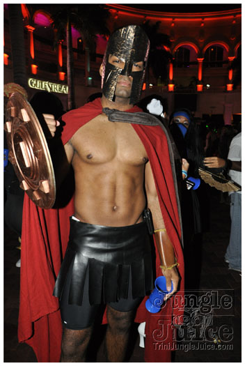 mask_halloween_2010-230