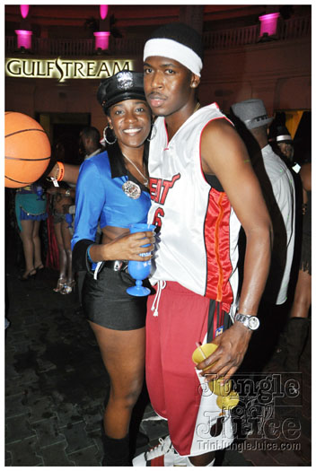 mask_halloween_2010-248