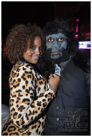 mask_halloween_2010-253