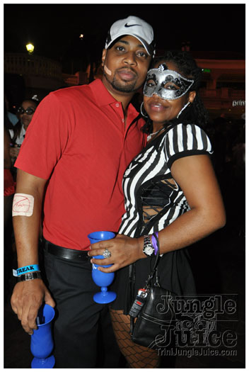 mask_halloween_2010-257