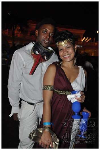 mask_halloween_2010-258