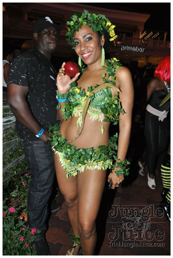 mask_halloween_2010-260