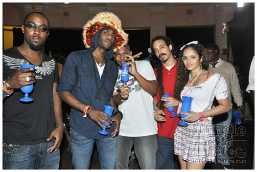 mask_halloween_2010-280