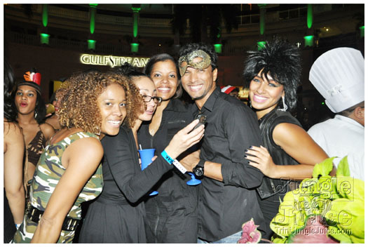 mask_halloween_2010-290