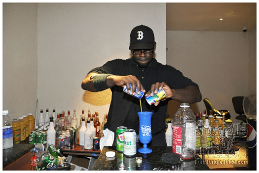 mask_halloween_2010-293