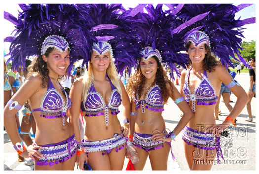 miami_cval_parade_2010_pt1-103