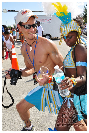 miami_cval_parade_2010_pt1-122