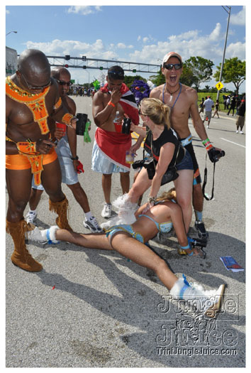 miami_cval_parade_2010_pt2-093
