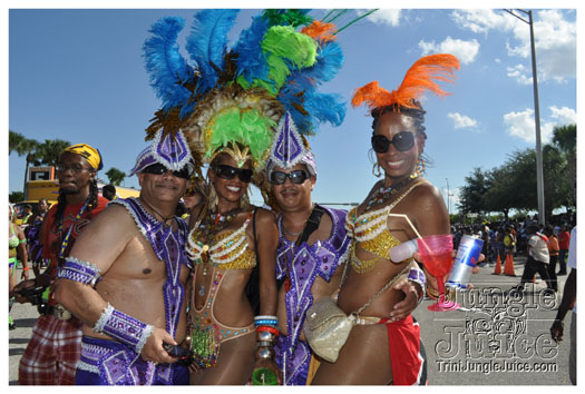 miami_cval_parade_2010_pt2-108