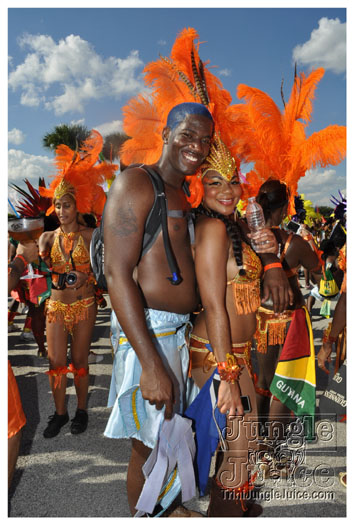 miami_cval_parade_2010_pt2-126
