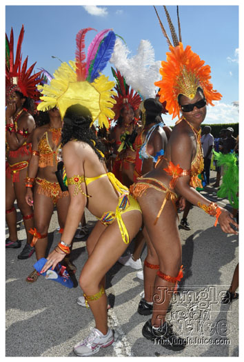 miami_cval_parade_2010_pt2-128