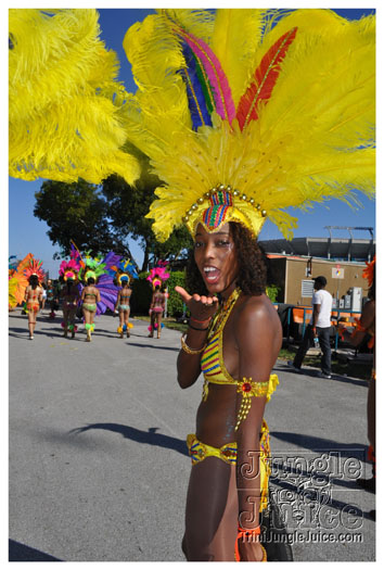 miami_cval_parade_2010_pt2-150