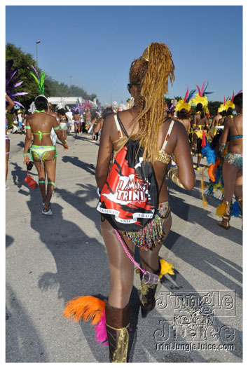 miami_cval_parade_2010_pt2-203