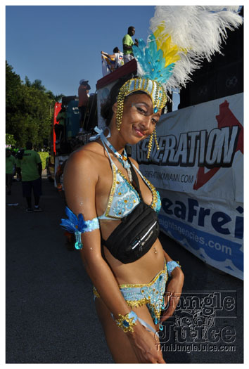 miami_cval_parade_2010_pt2-212