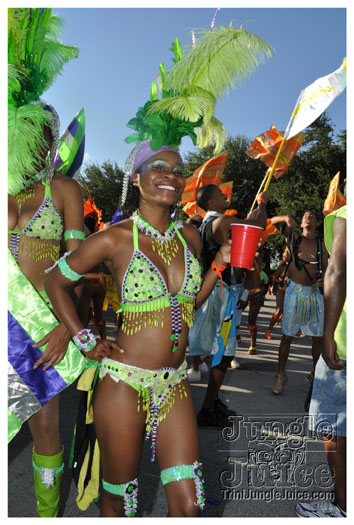 miami_cval_parade_2010_pt2-225