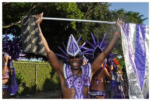 miami_cval_parade_2010_pt2-246