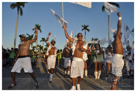 miami_cval_parade_2010_pt2-327