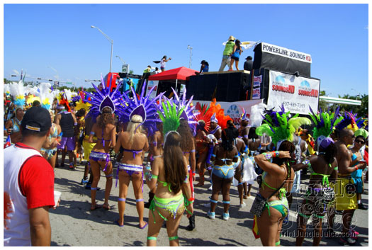 miami_cval_parade_2010_pt3-103