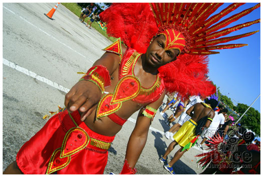 miami_cval_parade_2010_pt3-109