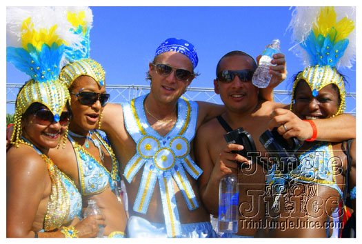miami_cval_parade_2010_pt3-114
