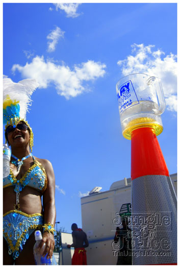 miami_cval_parade_2010_pt3-115
