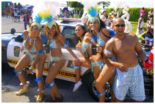 miami_cval_parade_2010_pt3-121