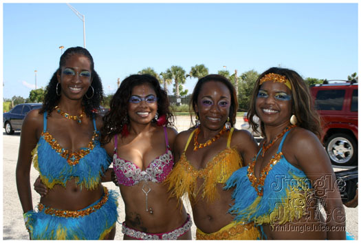 miami_cval_parade_2010_pt3-138
