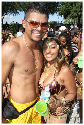 miami_cval_parade_2010_pt3-249